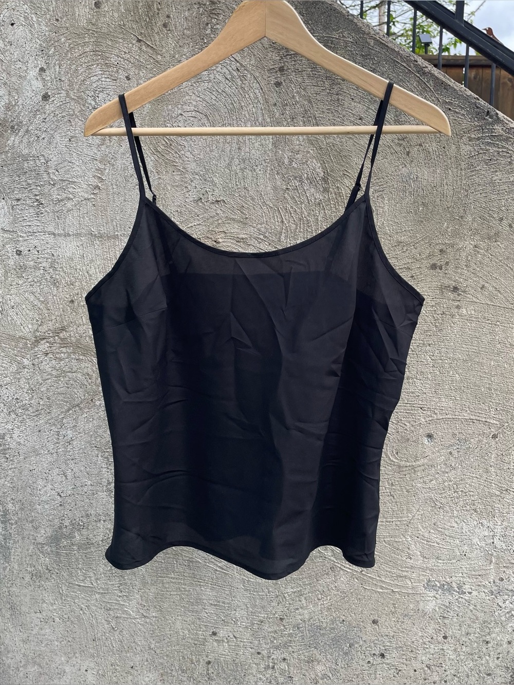 Black tank top size petite large